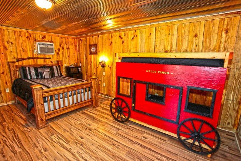 Diamonds Old West Hotel Murfreesboro Eksteriør billede