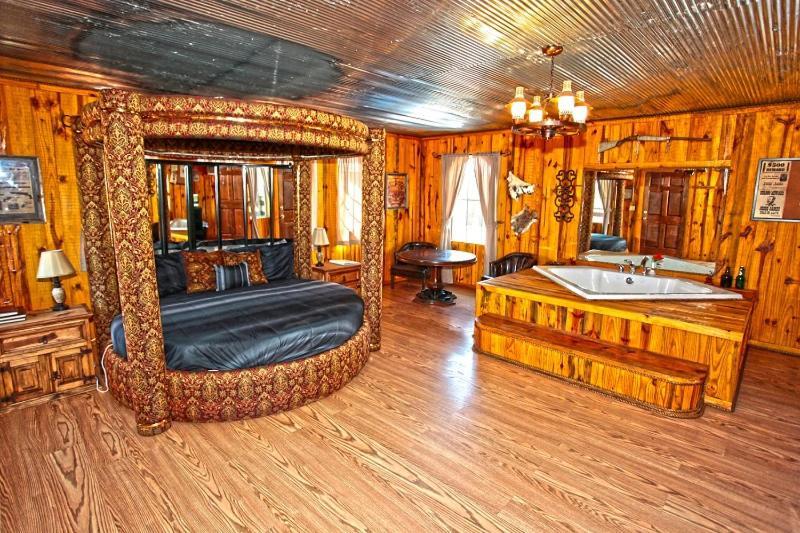 Diamonds Old West Hotel Murfreesboro Eksteriør billede